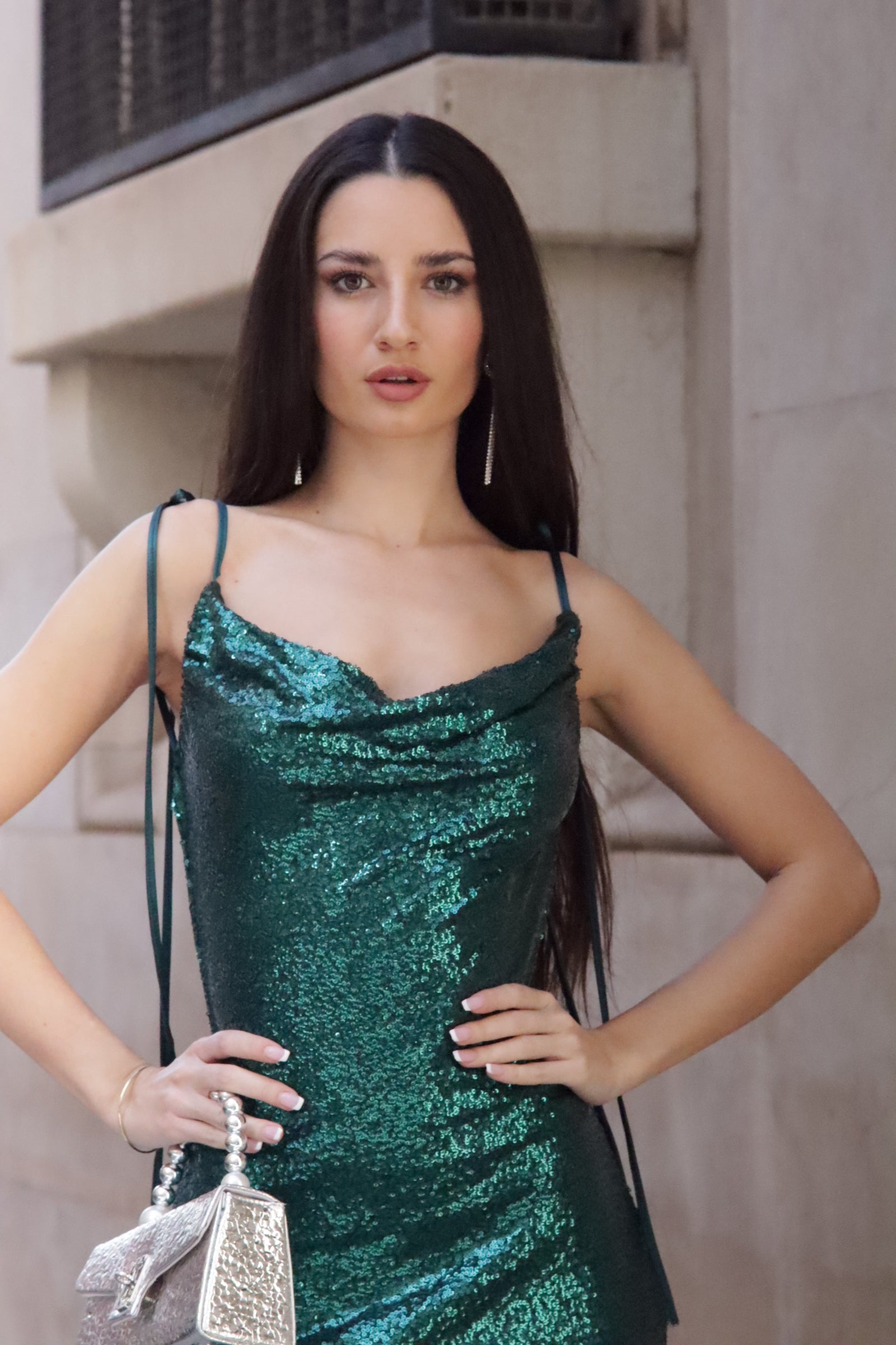 VESTIDO LARGO LENTEJUELAS