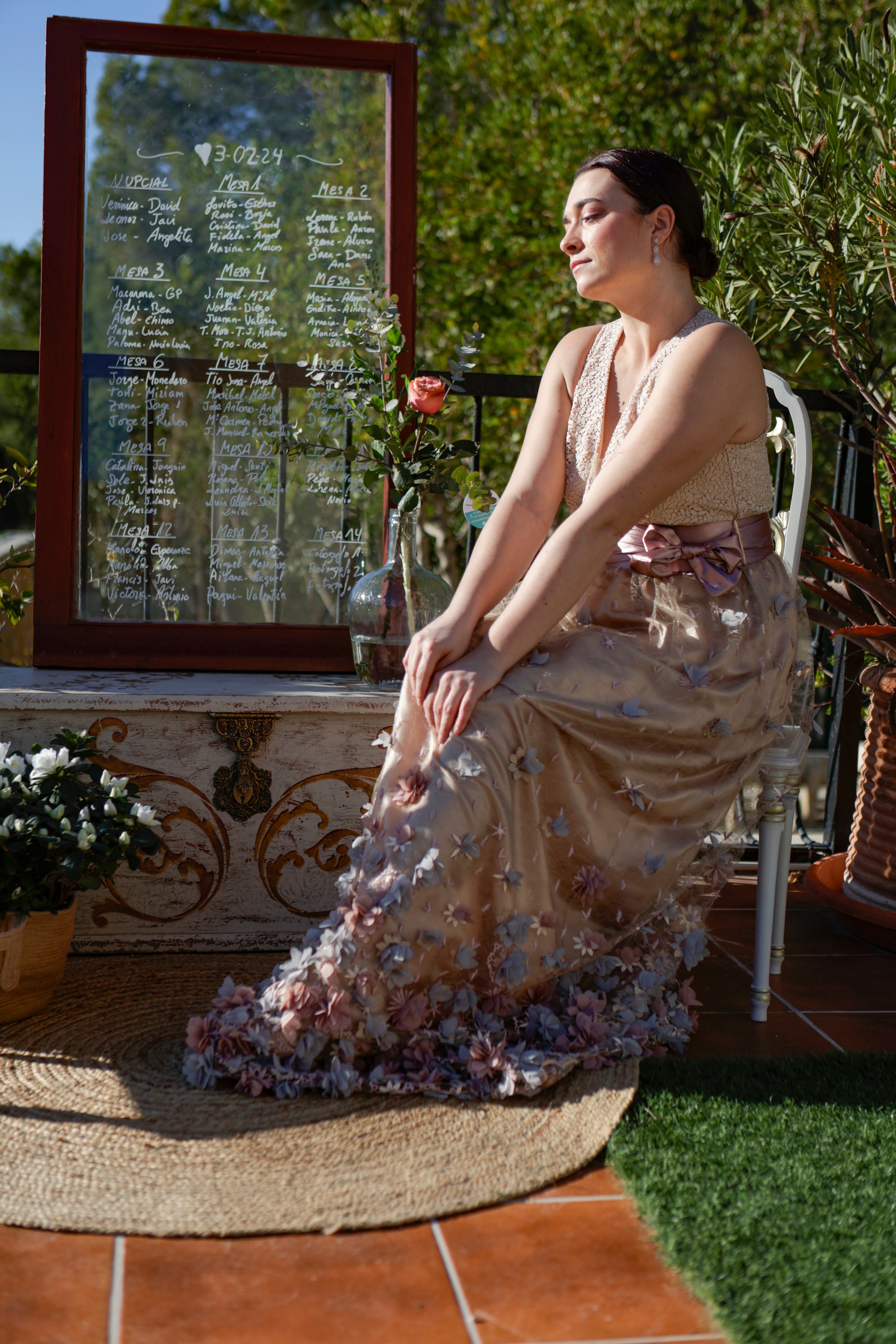 VESTIDO COMBINADO FALDA FLORES